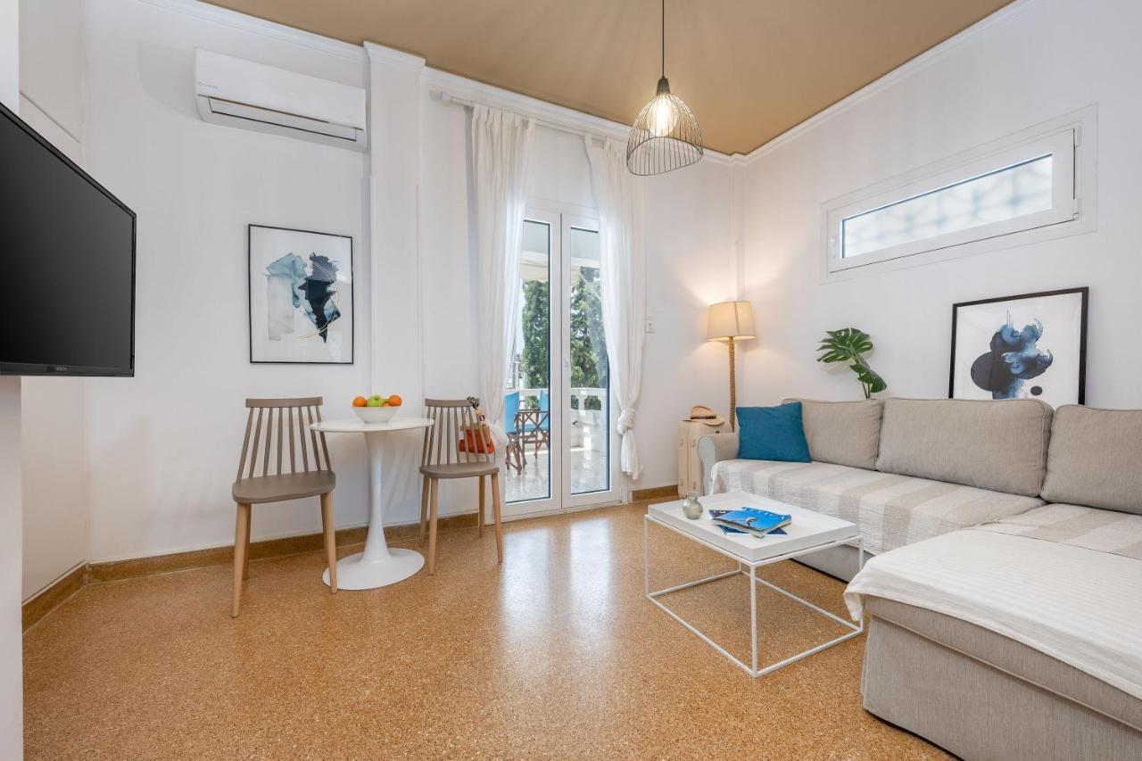 Breeze One Bedroom Apartment By Blupine Афины Экстерьер фото